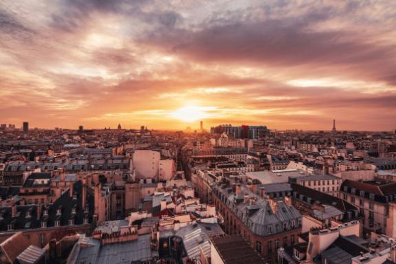 法國公布2025年7-9月屋頂太陽能上網電價新規